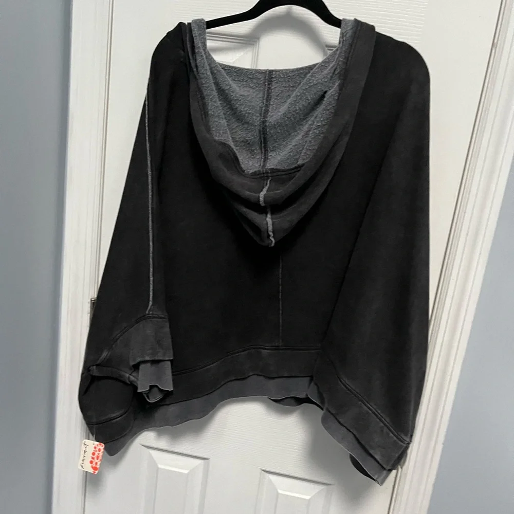 Free People Fp Movement Bonfire Oversized Hoodie Large Gray Black Sweatshirt NWT - Picture 10 of 16